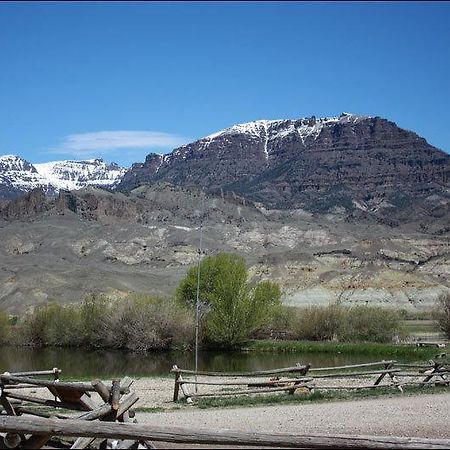 Rand Creek Ranch Hotel Уапити Екстериор снимка